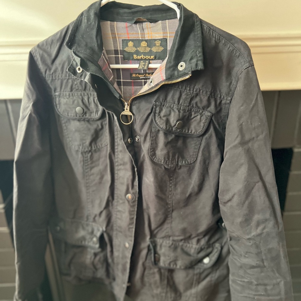 Women's Barbour Wax Jacket - Black